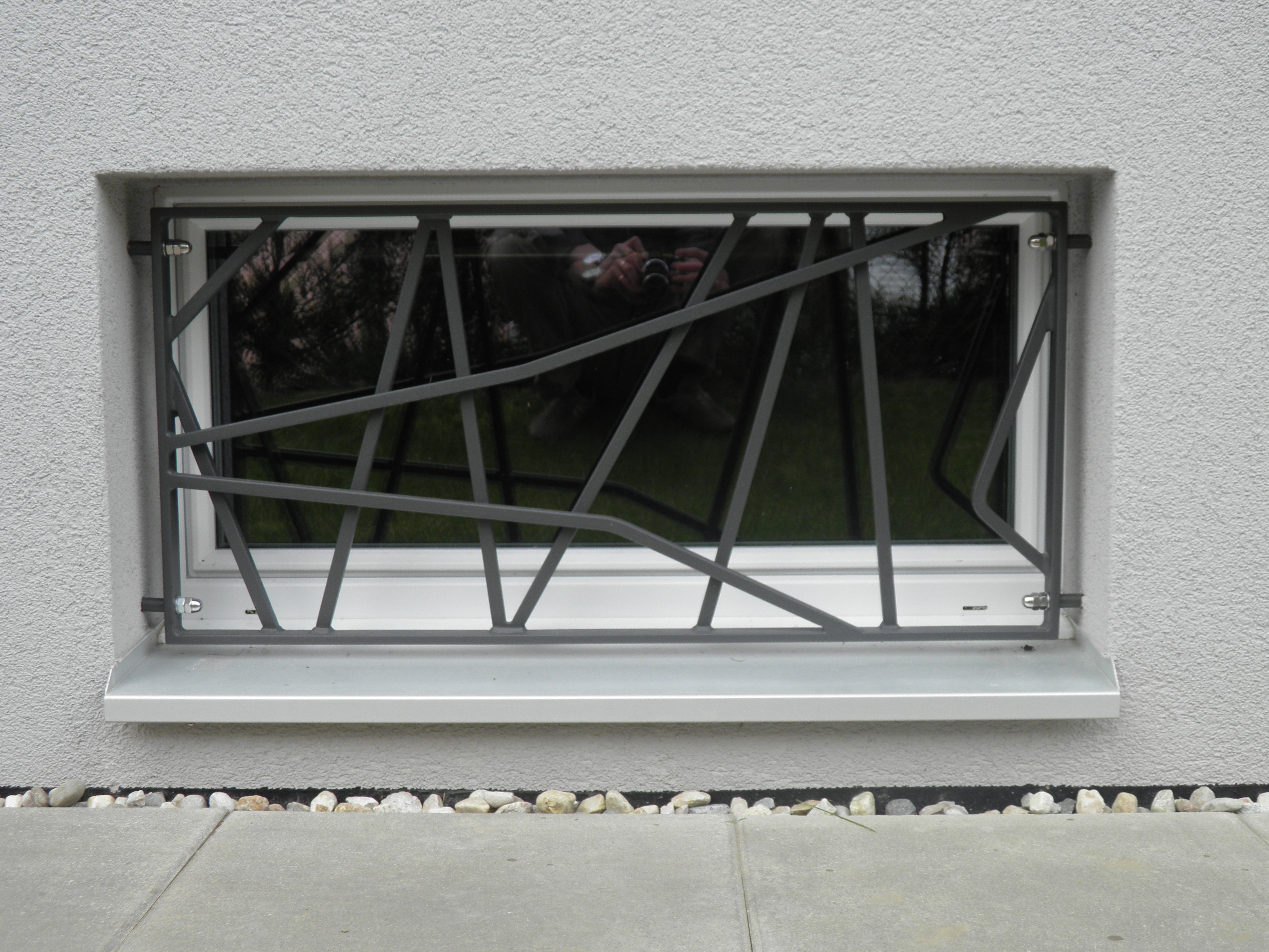 Grille De Défense Pour Fenêtre à Visser Castorama